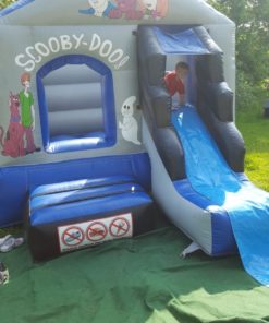 Hüpfburg Modell "scooby doo"